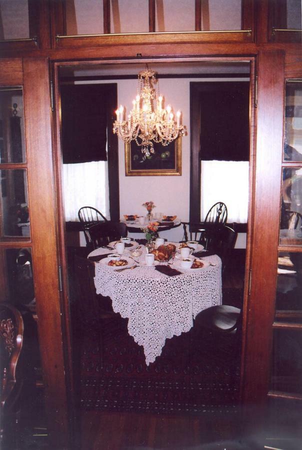 Manheim Manor Bed & Breakfast Exterior photo